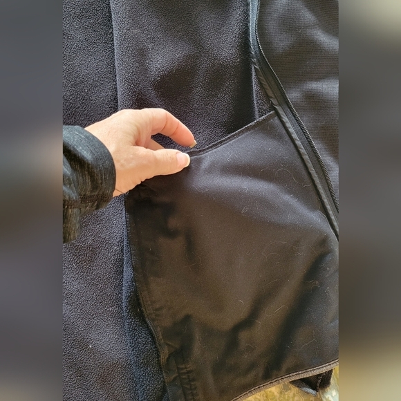 UNDER ARMOUR COLDGEAR STORM HOODED JACKET - Picture 10 of 14